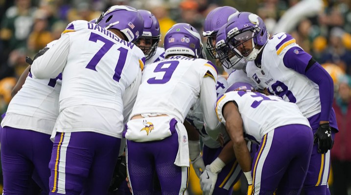 ระทึกกลางอากาศ! เครื่องบิน Vikings ต้องวนกลับมินนิโซตา ปัญหาเชิงกลสะเทือนการเตรียมทีม NFL