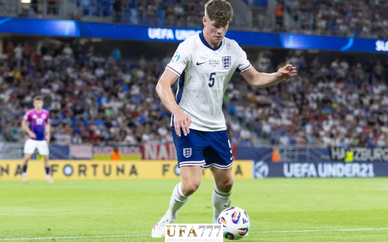 ชาร์ลี เครสเวลล์