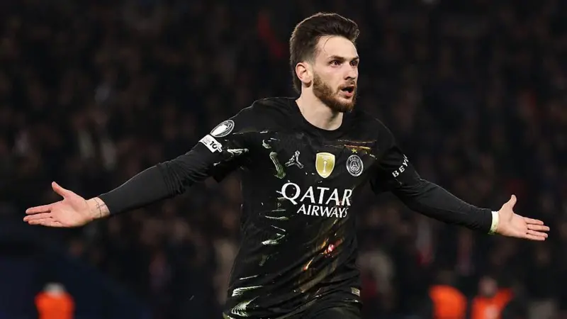 PSG โชว์เกมรุกดุดัน ถล่ม Chelsea 5-2 กุมความได้เปรียบ UCL