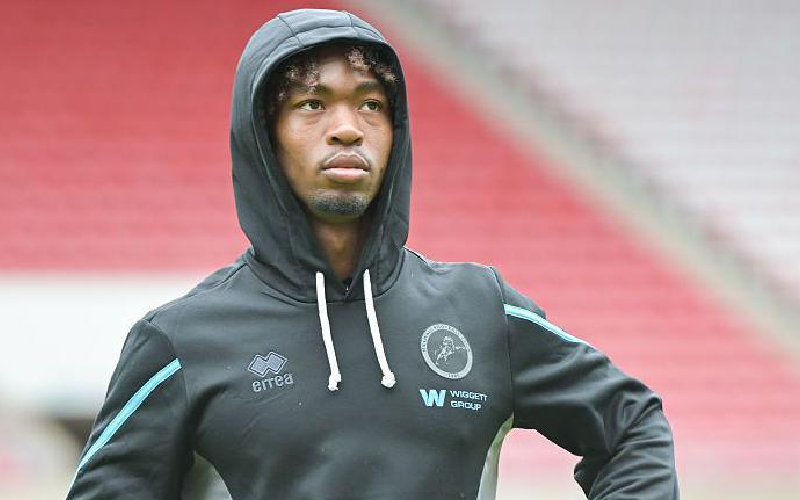 ซัก สเติร์จ กองหลังของมิลล์วอลล์